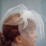 Tulle Birdcage Veil / Weddi..