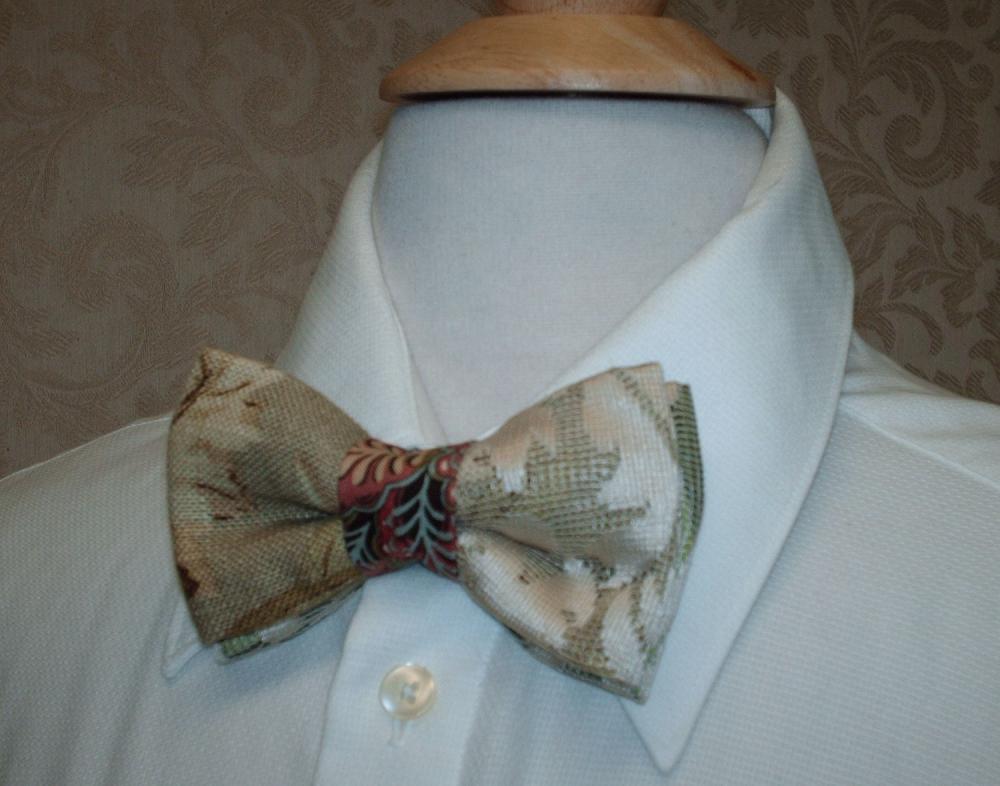 Mens Bow Ties / Custom Made, Groom And Groomsmen, Vintage Weddings