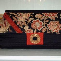 THE PAGODA CLUTCH / SMALL WORKS OF ART COLLECTION